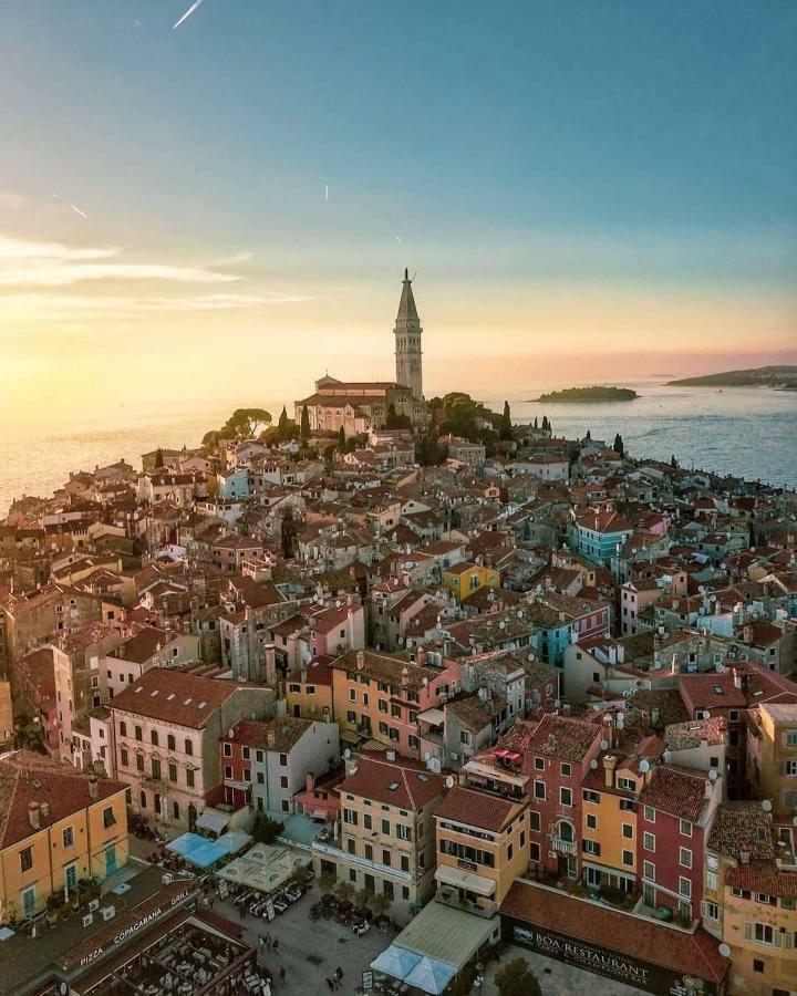Apartments Si Rovinj Bagian luar foto