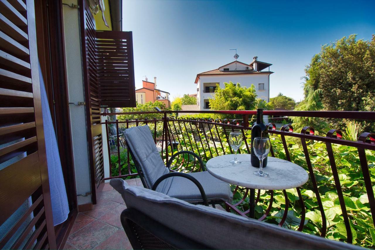 Apartments Si Rovinj Bagian luar foto