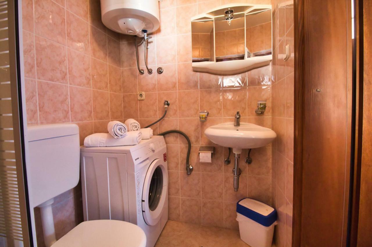 Apartments Si Rovinj Bagian luar foto