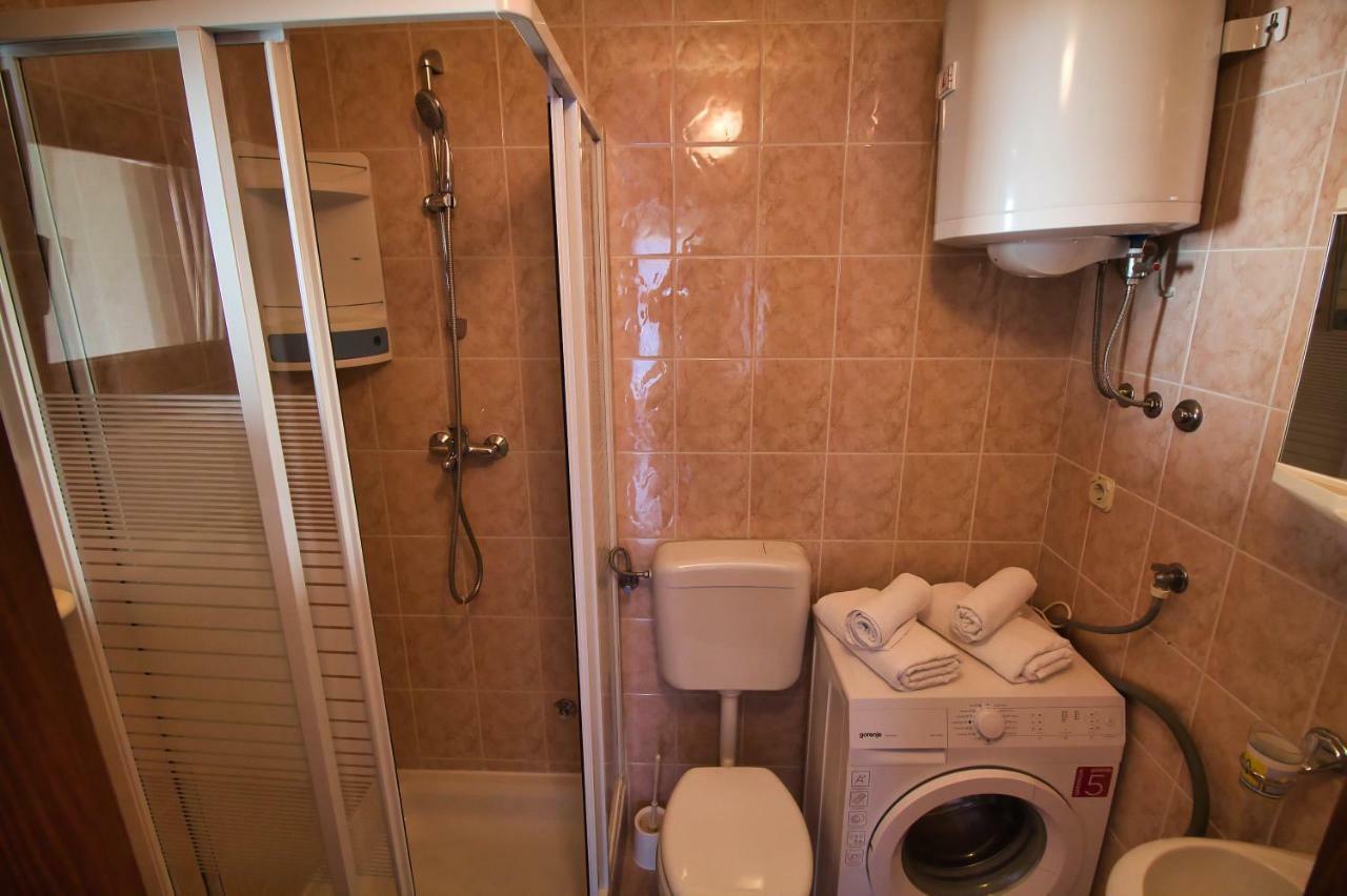 Apartments Si Rovinj Bagian luar foto