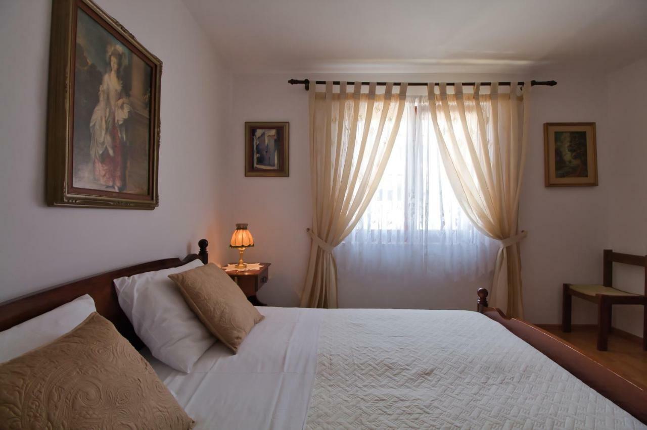Apartments Si Rovinj Bagian luar foto